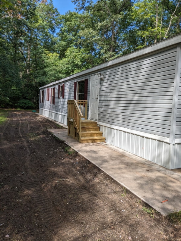 4684 Rosemarie St in Irons, MI - Foto de edificio - Building Photo