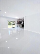 730 Alabama Ave in Fort Lauderdale, FL - Building Photo - Building Photo