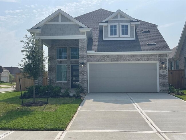 property at 2203 Garden Arbor Ln