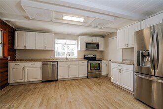 1219 Thompson Ave in Lehigh Acres, FL - Building Photo - Building Photo