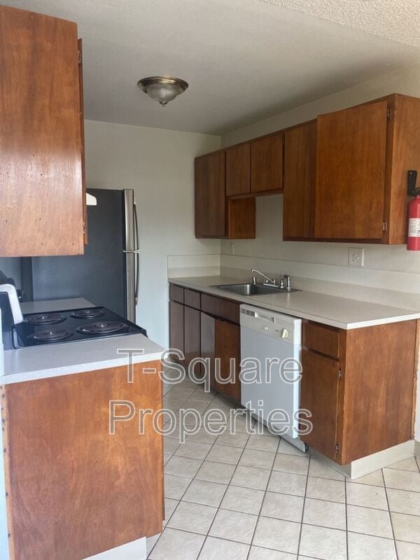 5804 Hwy Pl in Everett, WA - Building Photo - Building Photo