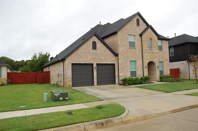3917 Belle Maison Ct in Arlington, TX - Building Photo - Building Photo