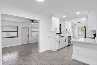 1641 Seahouse St in Sebastian, FL - Building Photo - Building Photo
