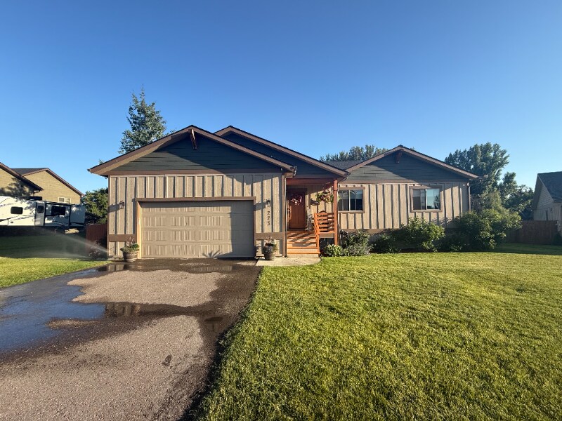 223 Kara Dr in Kalispell, MT - Building Photo