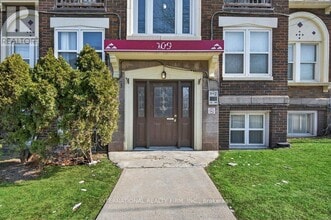 109 Balsam Ave S in Hamilton, ON - Building Photo - Building Photo