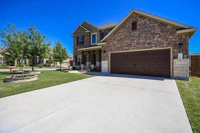 2747 Belicia Ln in Round Rock, TX - Foto de edificio - Building Photo