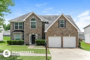 5035 Michael Jay St in Snellville, GA - Building Photo