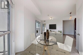 30 Ordnance St in Toronto, ON - Building Photo - Building Photo