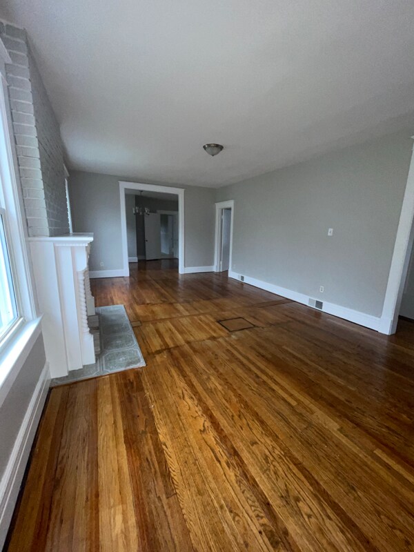 22 Romeyn Ave Rentals in Amsterdam, NY