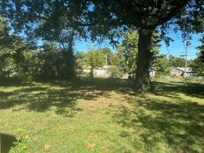 3109 E 11th St in Joplin, MO - Building Photo - Building Photo