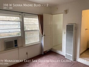 398 W Sierra Madre Blvd in Sierra Madre, CA - Building Photo - Building Photo