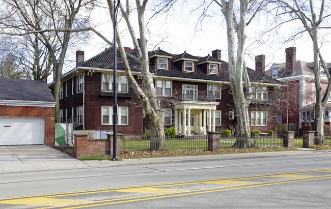 6755 Penn Ave in Pittsburgh, PA - Building Photo - Building Photo