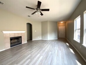 9208 Brents Elm Dr in Austin, TX - Building Photo - Building Photo