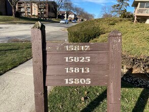 15817 Orlan Brook Dr in Orland Park, IL - Building Photo - Building Photo