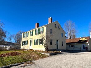 26 Western Ave in Henniker, NH - Building Photo - Building Photo