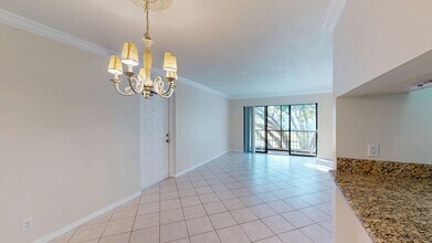 1015 Green Pine Blvd in West Palm Beach, FL - Building Photo - Building Photo