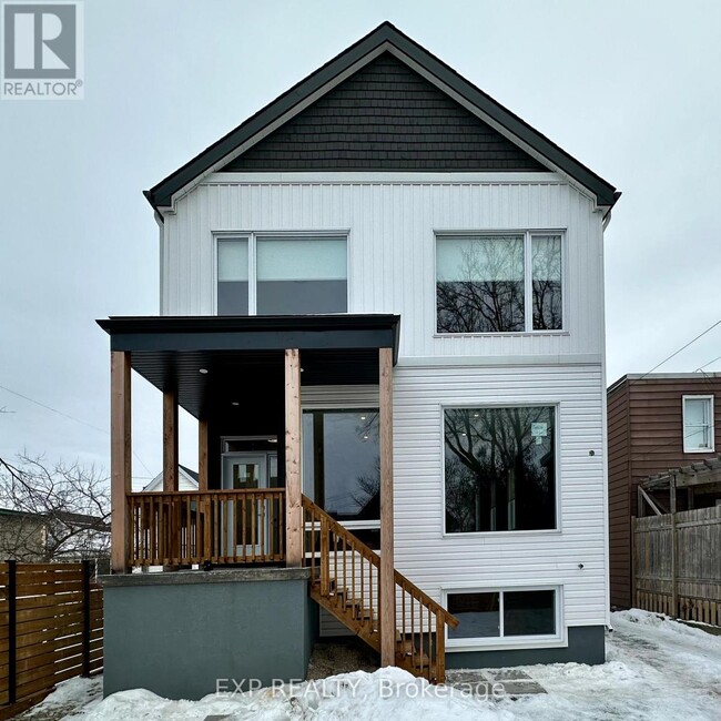 property at 25 O'Meara St