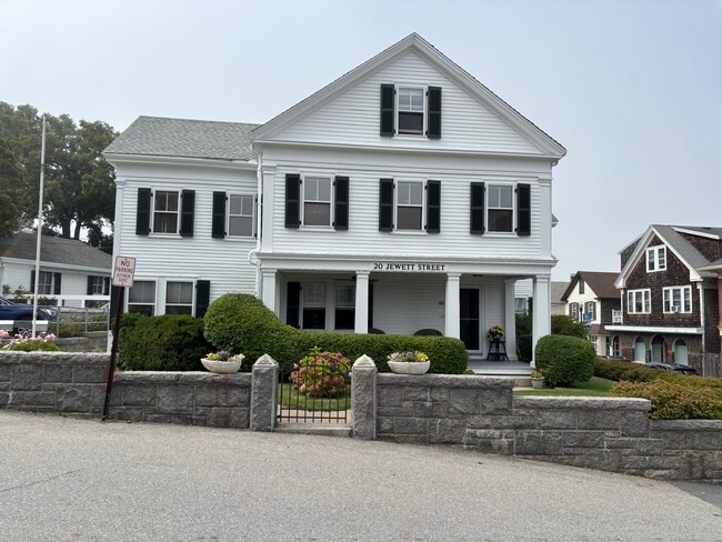 20 Jewett St, Unit 2