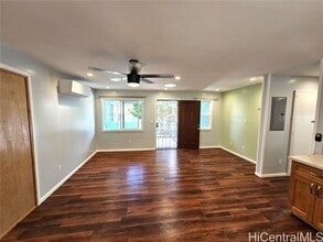 3754 Likini St in Honolulu, HI - Building Photo - Building Photo