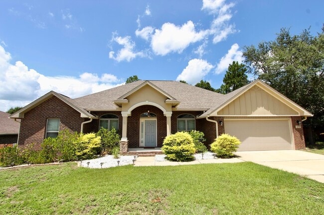 property at 670 Red Fern Rd