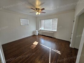 1214 W 142nd St in East Chicago, IN - Building Photo