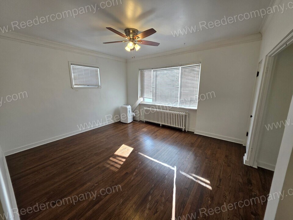 1214 W 142nd St in East Chicago, IN - Building Photo