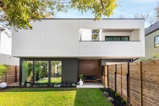 631 Tillery St in Austin, TX - Building Photo