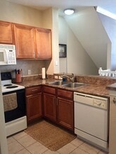 6131 Metrowest Blvd in Orlando, FL - Building Photo - Building Photo