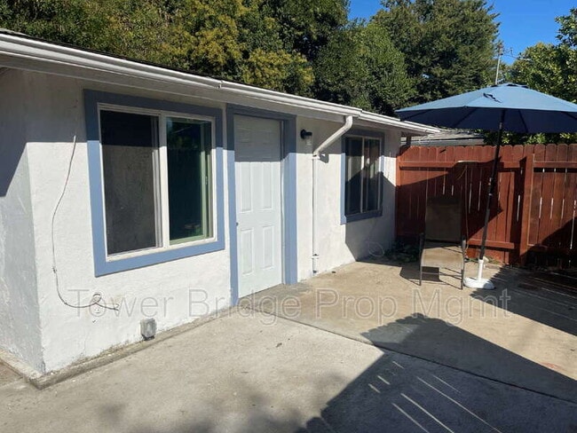 474 Harding Ave in Sacramento, CA - Building Photo - Building Photo