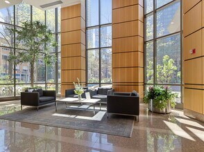 400 N La Salle Dr in Chicago, IL - Building Photo - Building Photo