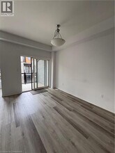 461 Blackburn Dr in Brantford, ON - Building Photo - Building Photo