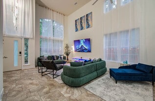 35 Alden Glen Dr in Spring, TX - Building Photo