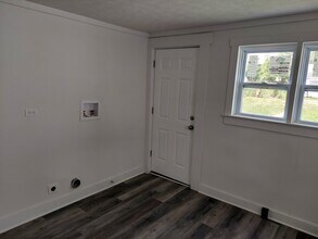 145 Boltin St in Dayton, OH - Building Photo - Building Photo