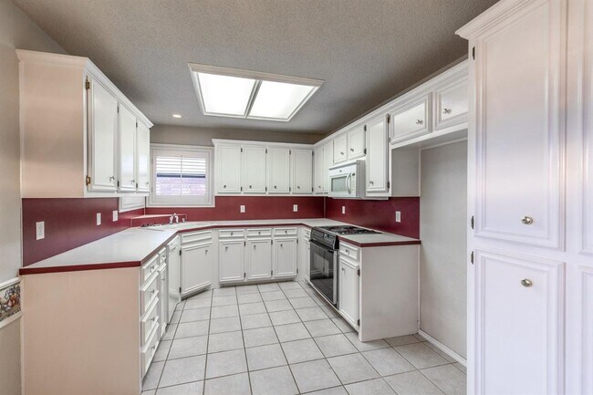 2324 94th St in Lubbock, TX - Building Photo - Building Photo