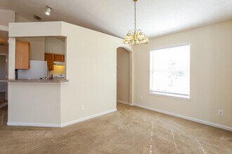 11485 Rolling River Blvd in Jacksonville, FL - Foto de edificio - Building Photo