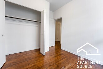 3026 N Halsted St in Chicago, IL - Building Photo - Building Photo