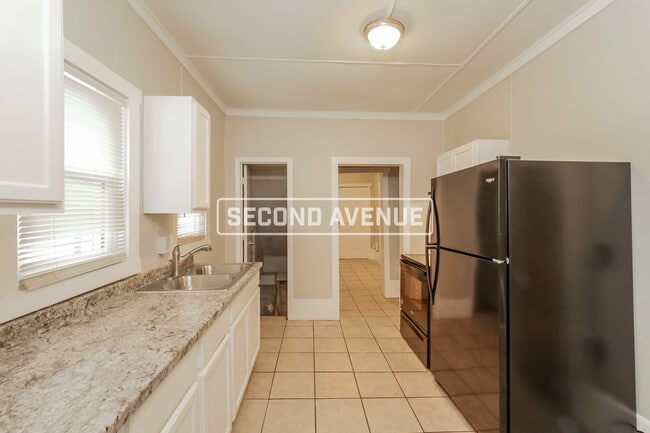 3601 E 27th St in Kansas City, MO - Foto de edificio - Building Photo