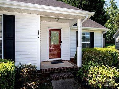 2234 Pleasant Dale Dr in Charlotte, NC - Building Photo - Building Photo