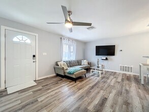 760 Becker Ave NE in Palm Bay, FL - Building Photo - Building Photo