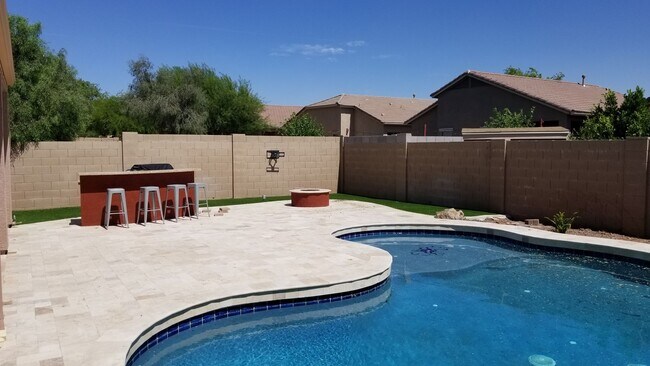4643 W Crosswater Way in Phoenix, AZ - Building Photo - Building Photo