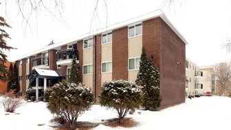 Collage Place in Edmonton, AB - Building Photo