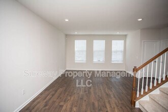 13 Verona Ln in Mount Laurel, NJ - Building Photo - Building Photo
