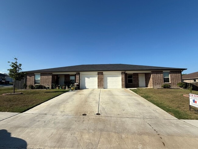 1800 Emma Naylor Ct