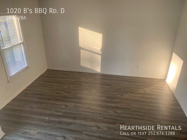 1020 B's Barbeque Rd in Greenville, NC - Foto de edificio - Building Photo