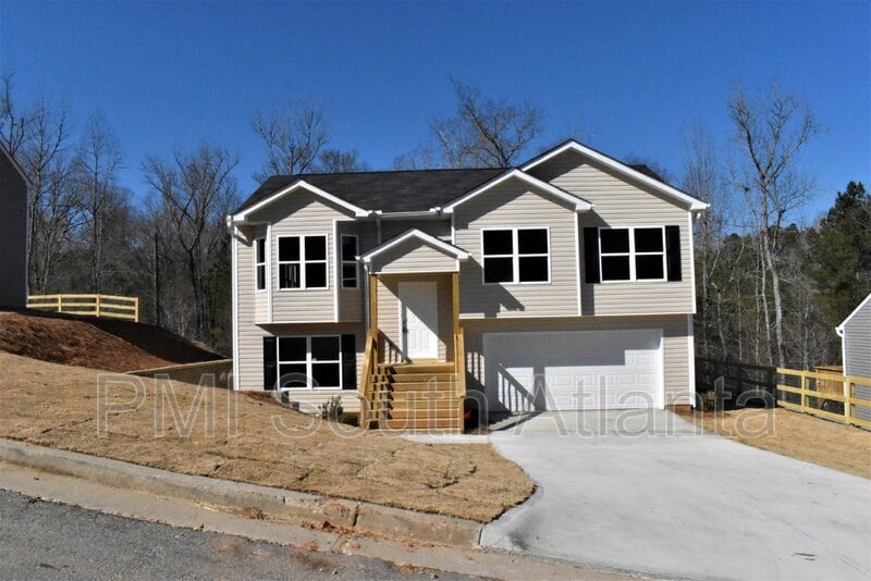 143 Misty Grove Ln in Eatonton, GA - Building Photo