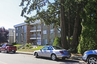 The Barclay in White Rock, BC - Building Photo - Building Photo