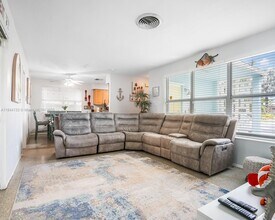 1906 N 31st Ave in Hollywood, FL - Building Photo - Building Photo