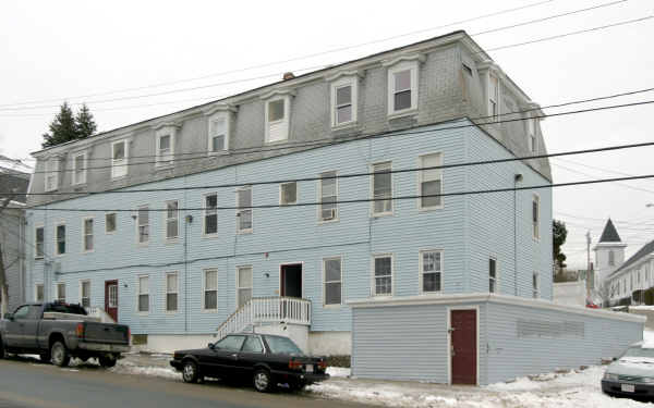 267-277 Washington St in Haverhill, MA - Building Photo