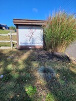 12 Cherrywood Terrace in Beaver, WV - Building Photo
