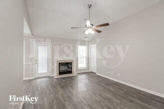 8400 Galena View Dr in Charlotte, NC - Foto de edificio - Building Photo